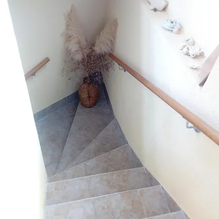 Сasa de vacaciones Una's House Of Joy *