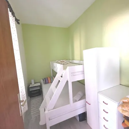 Casa vacanze Una's House Of Joy Krapanj